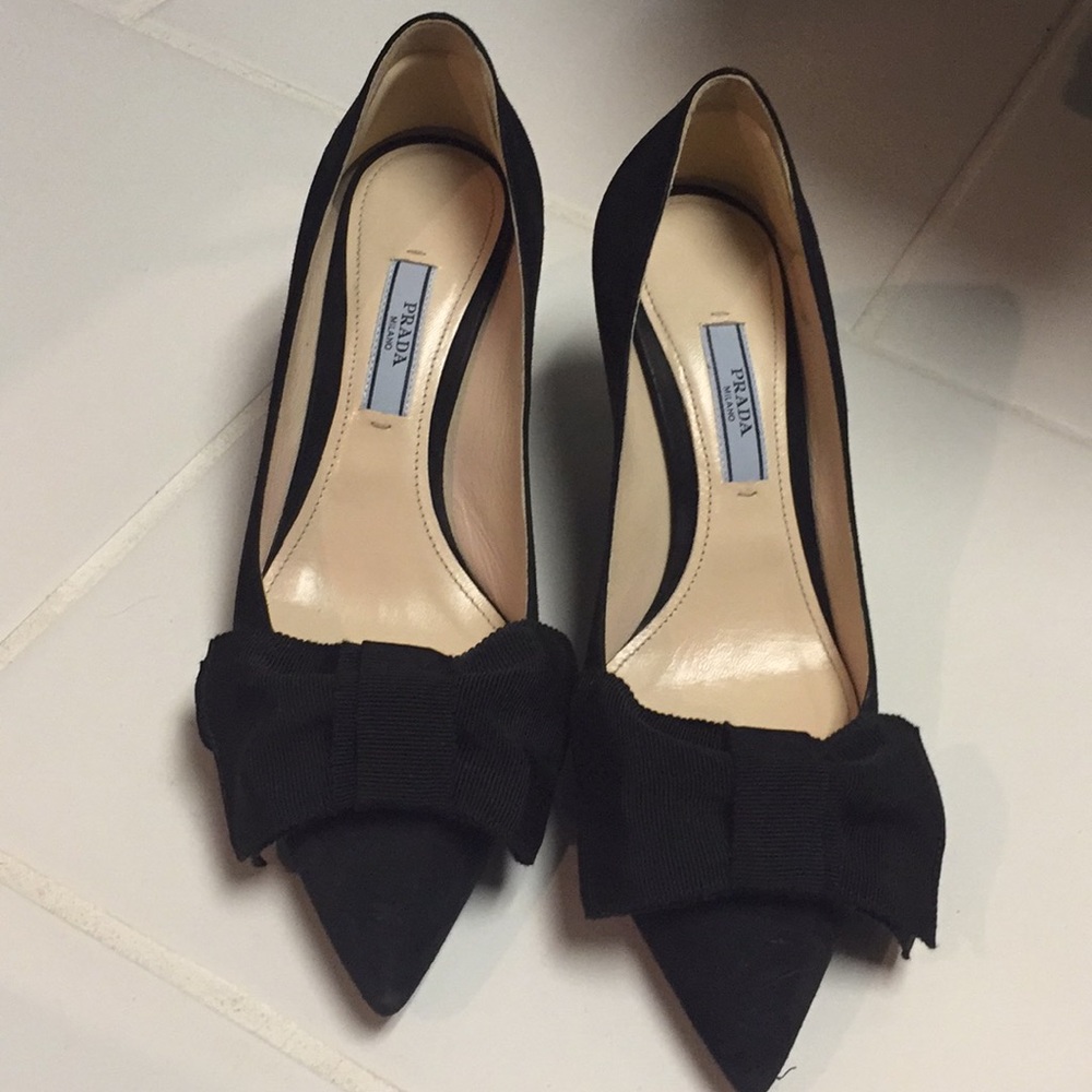 Prada heels size 35